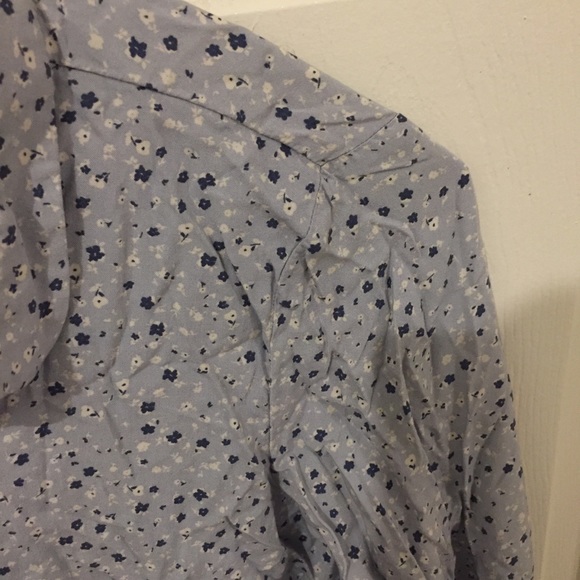 H&M blue floral patterned blouse USA size 2 - Picture 5 of 8